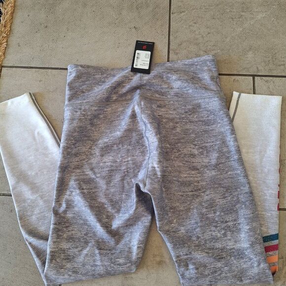 Peloton Leggins NEW size L - Picture 2 of 7
